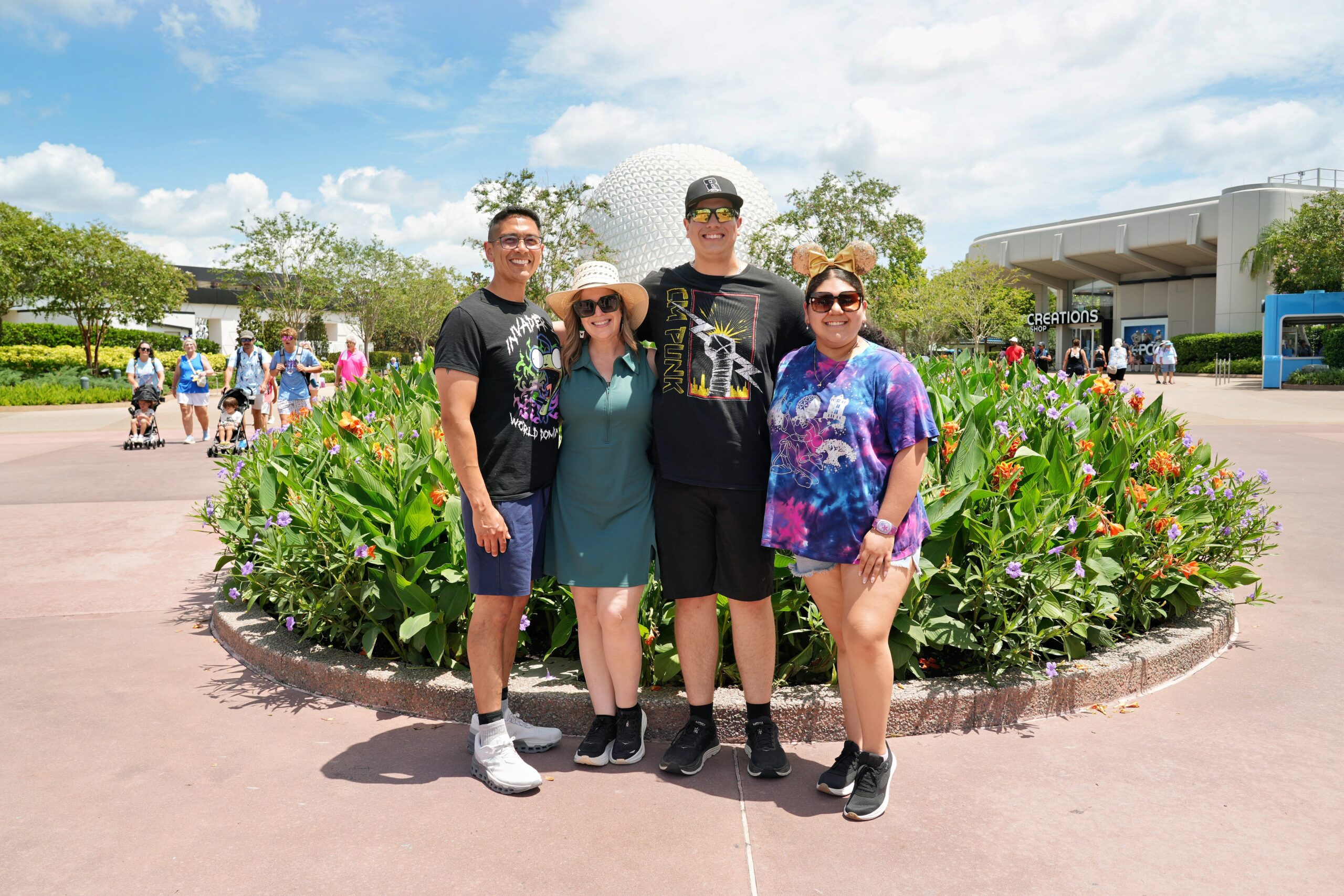 Family Memory Maker Picture Epcot